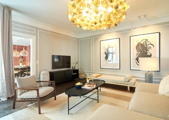 Stylish Spacious Apartment W 3Br In Copenhagen City